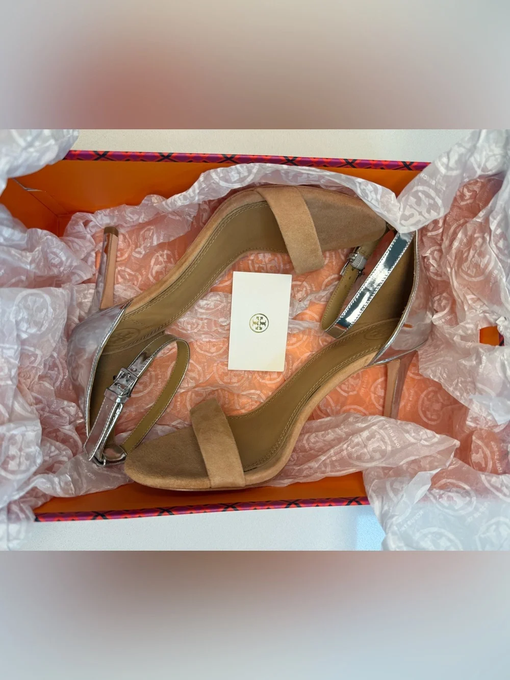 Tory Burch tory burch
